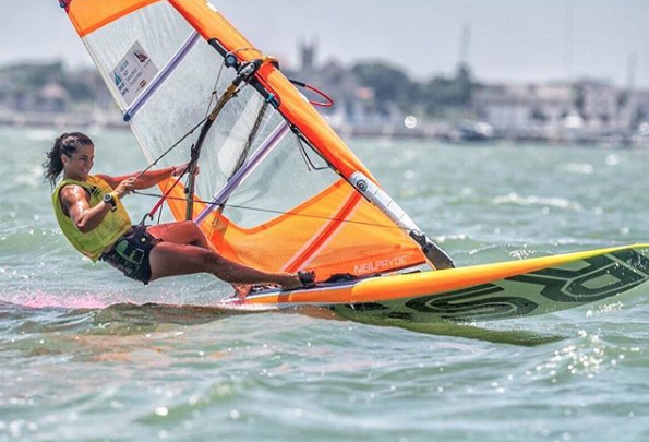 Europeo RS:X, la Speciale vince con una prova d'anticipo, domani le Medal Race