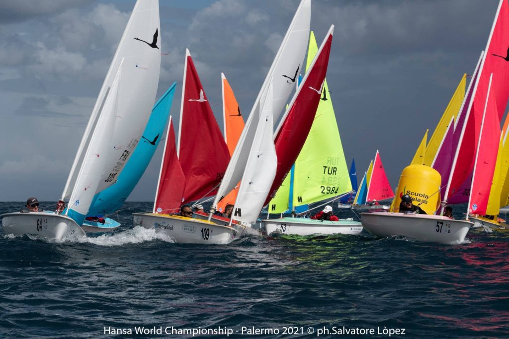 Vela, a Palermo conclusi i mondiali della Classe Paralimpica Hansa Il polacco Cichocki campione del mondo